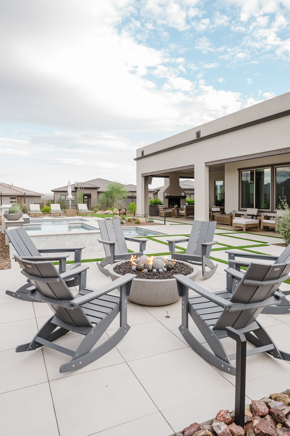 SOC-Day-1-Homes-095-web